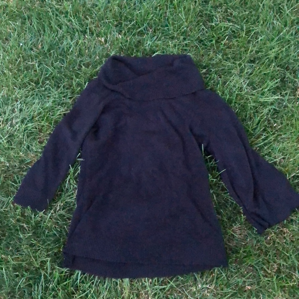 Black turtleneck sweater